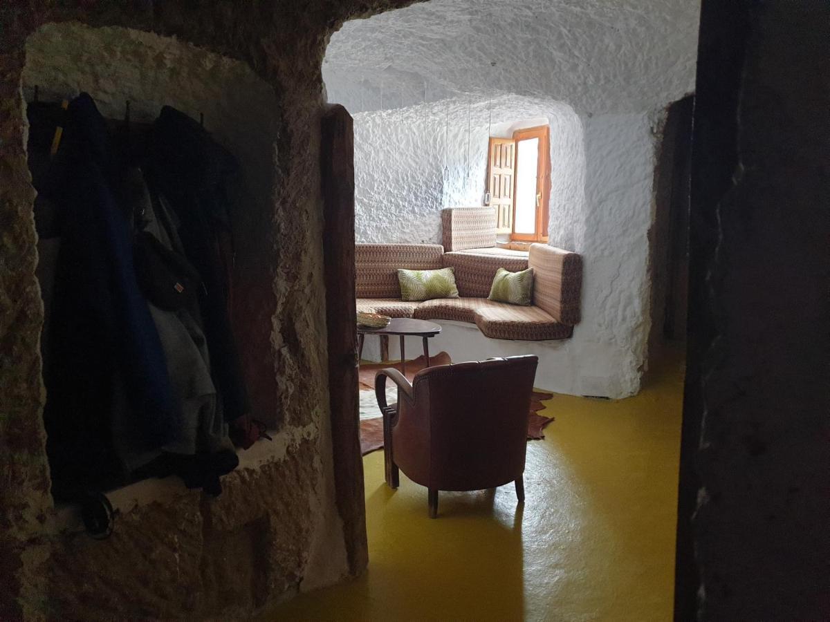 Gorafe Creatively Designed Cavehouse With Jacuzziヴィラ エクステリア 写真